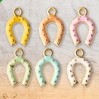 Metal Charms Horse Shoe Golden