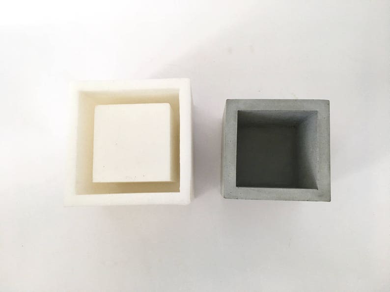 PLANTER MOULD CUBE