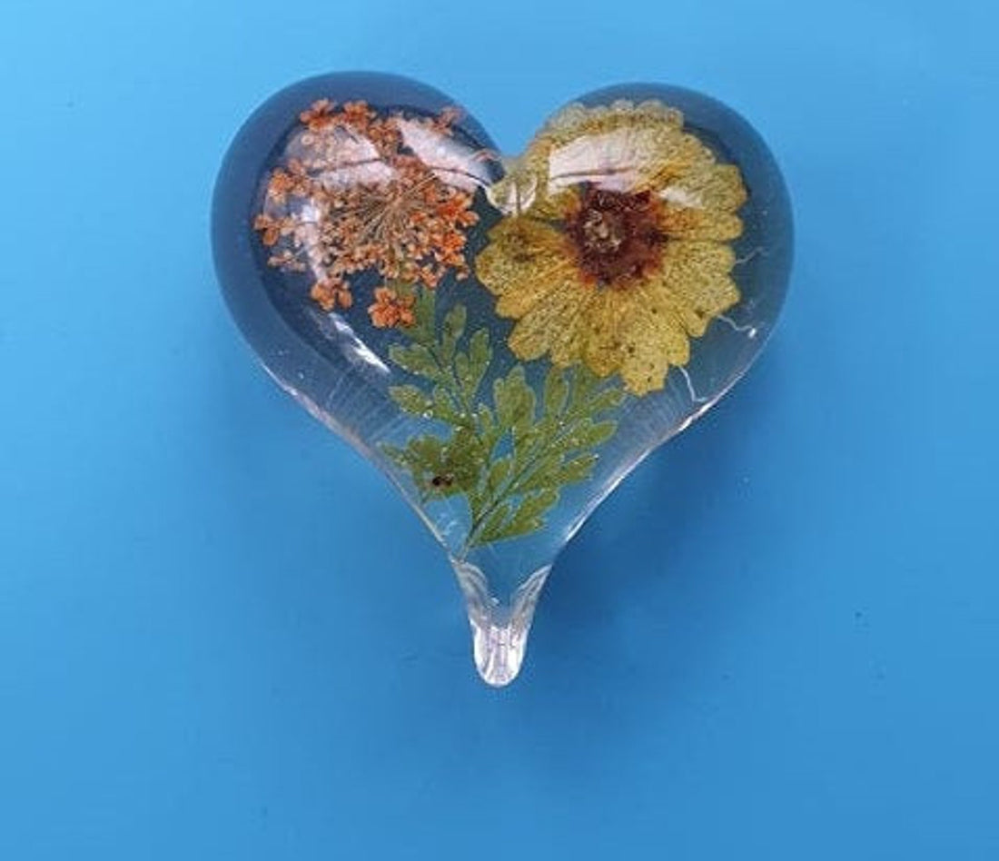 2 in 1 Designer Heart  Matte Tea Light Holder Medium