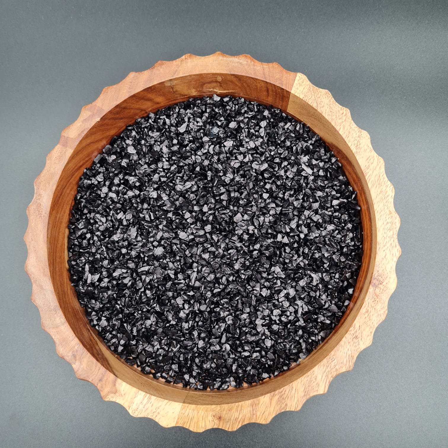 BIG GLASS GRANULES BLACK