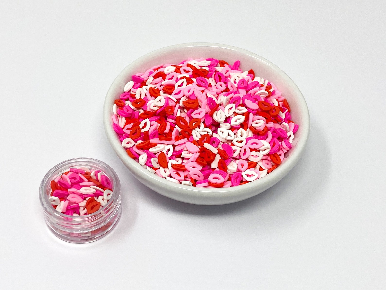 Polymer Shaker Fillers Pink Lips
