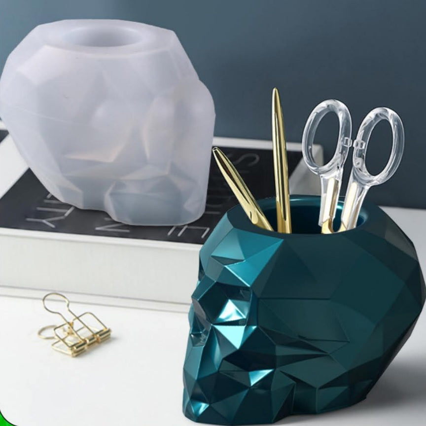 Skull Pen Stand Mould