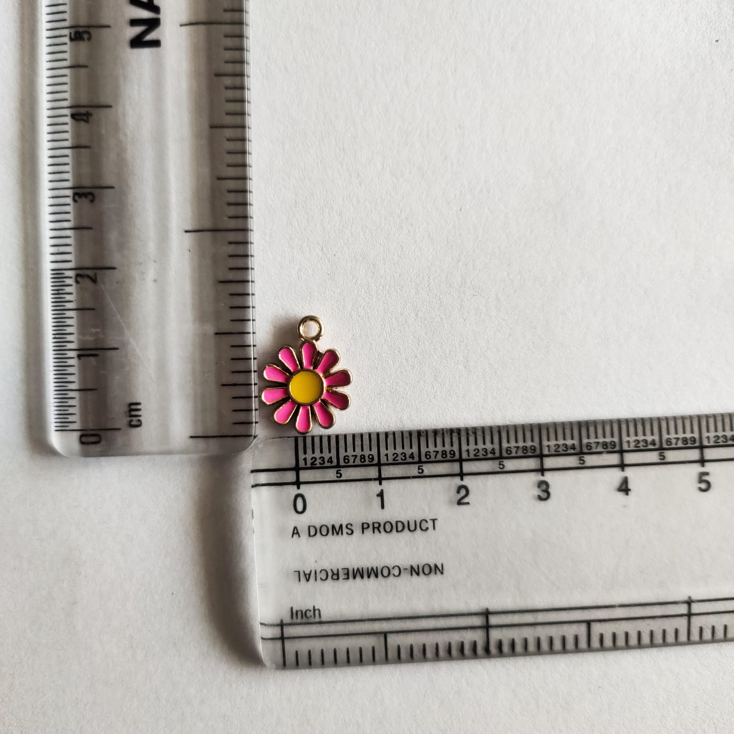 Cute Daisy Flower Charm- Purple