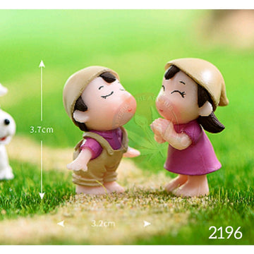 Couple Miniature- MTRC133