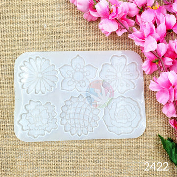 6 cavity floral keychain & pendant mould