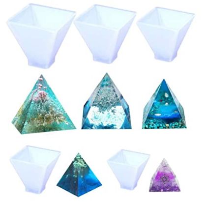Picture of Set of 5 Pyramid Moulds