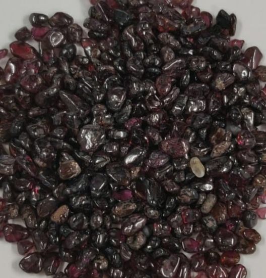 Picture of Garnet Stone