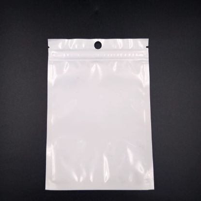 Picture of White Ziplock Pouch - 9 x 12