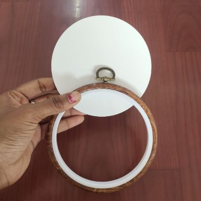 Picture of Round Embroidery Ring Small