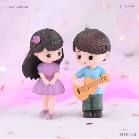 Picture of Couple Miniature with Guitar [1 set]