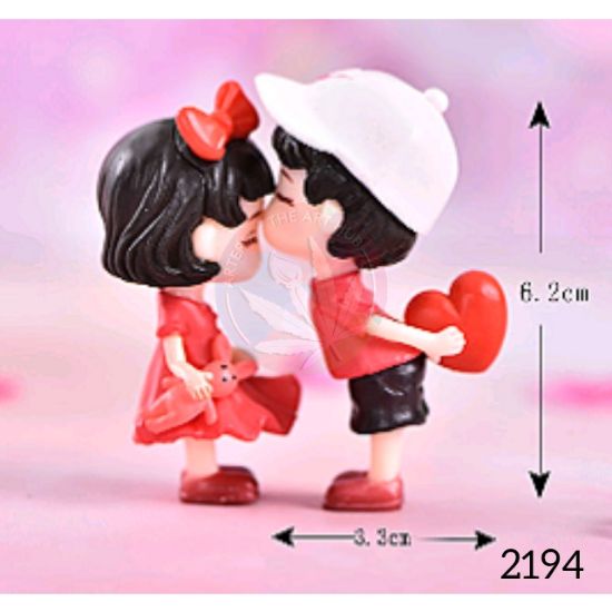 Picture of Couple Miniature-  MTRC115A