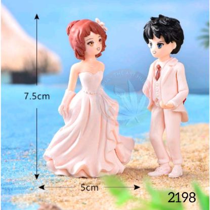 Picture of Couple Miniature-  MTRC338